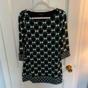 White house black market patterned tunic top